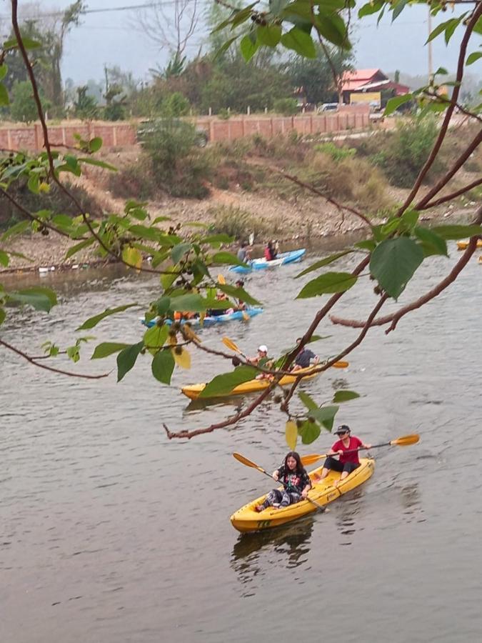 Riverside Garden Hostel Vang Vieng Exterior foto
