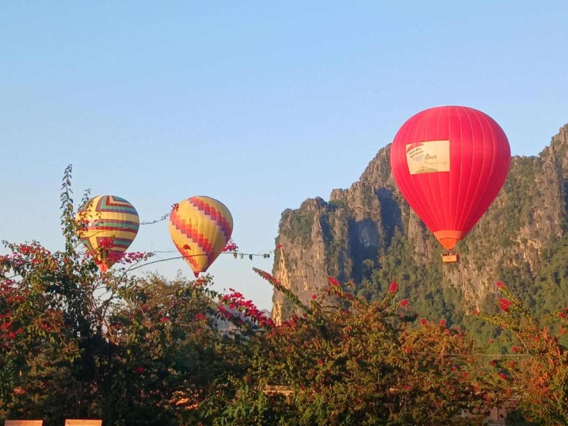 Riverside Garden Hostel Vang Vieng Exterior foto